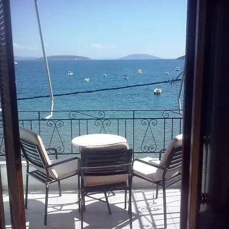 Guest house Michalis Tolo